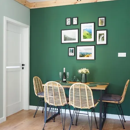 Montana דירה קרפאז'