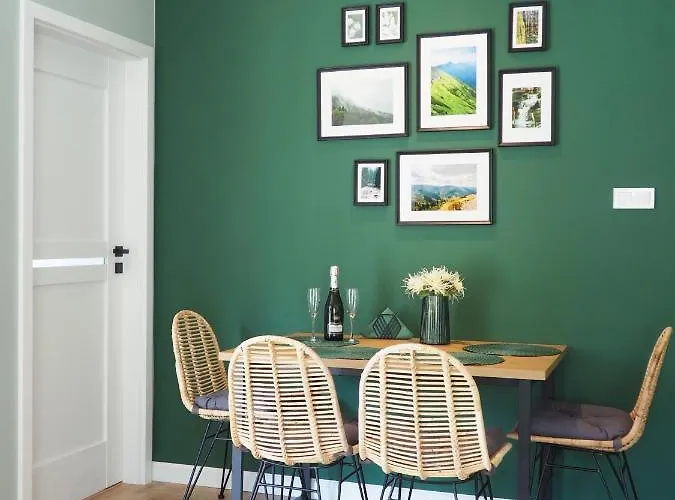 Montana شقة كارباش